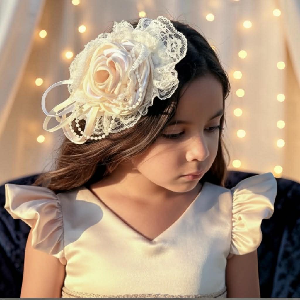 Luxe Lace Neutrals Bloom