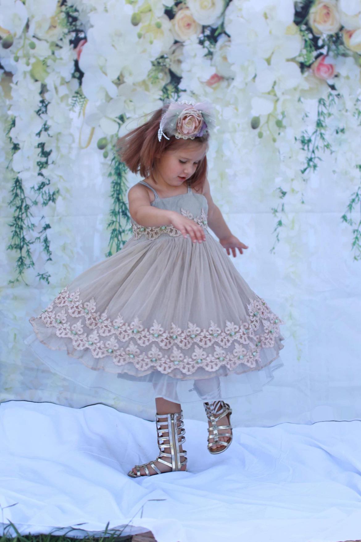 Heirloom II Hair Bloom